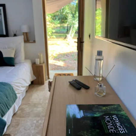 Bed and Breakfast Cocon Nature Proche Bordeaux 3*